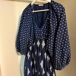 Talisman flowy cotton dress with pockets.